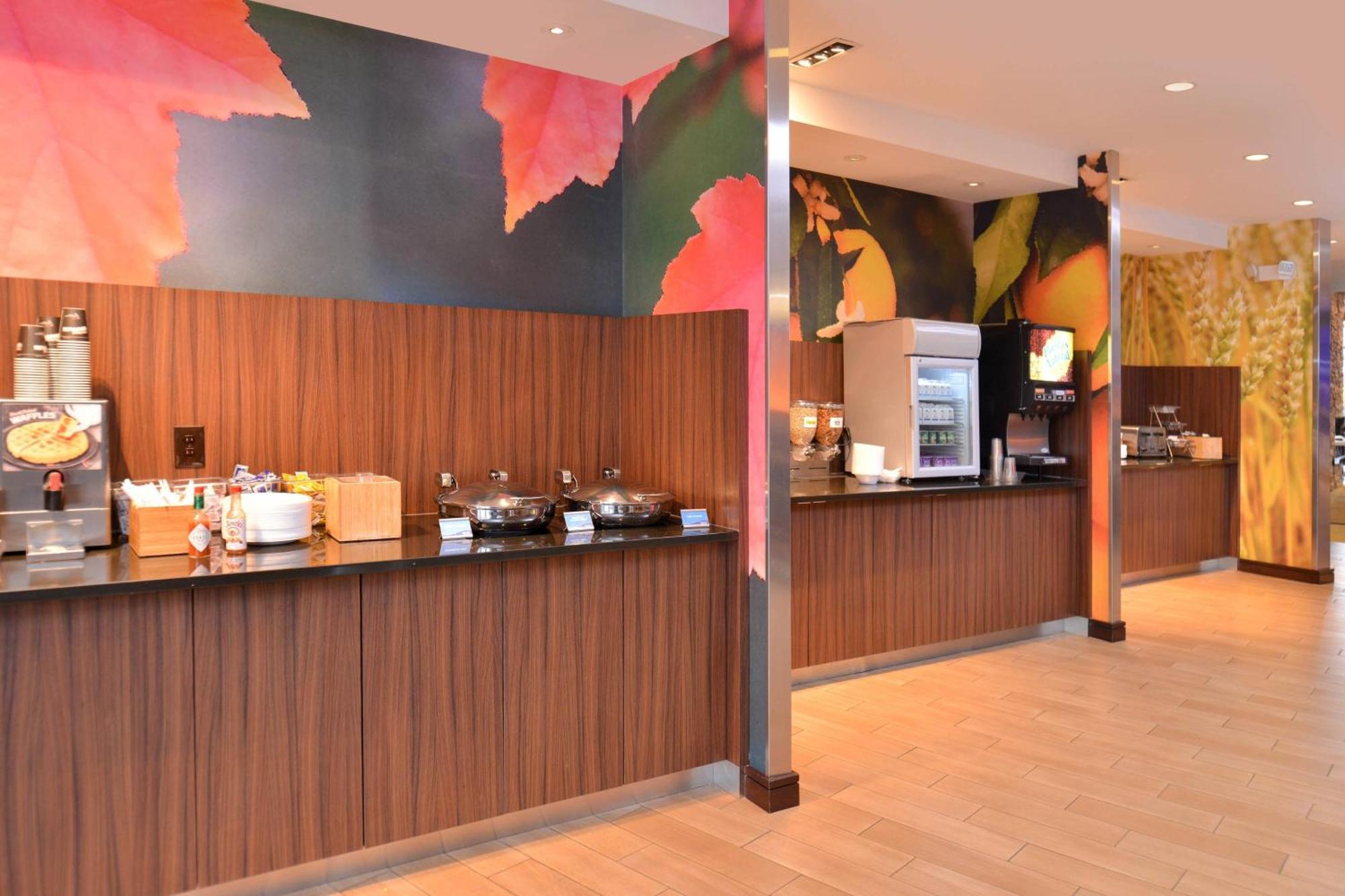 Fairfield Inn And Suites By Marriott Calhoun Buitenkant foto